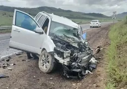 Пьяный водитель врезался в забор жилого дома в Бурятии